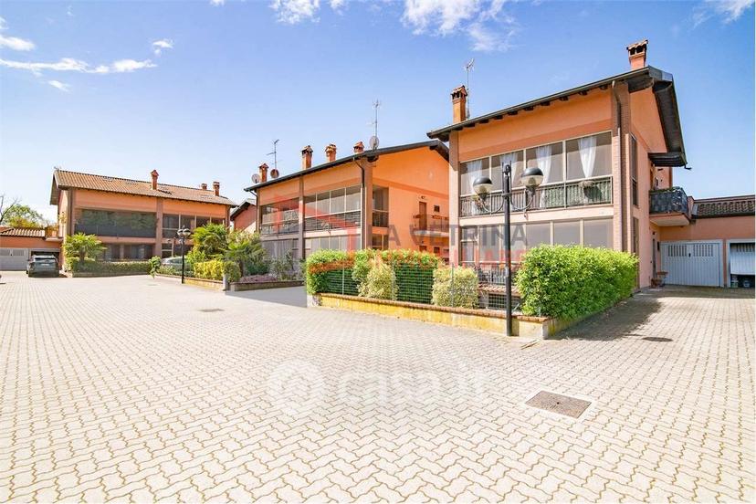 Quadrilocale in Via Laghetto 6 — foto 22 di 39