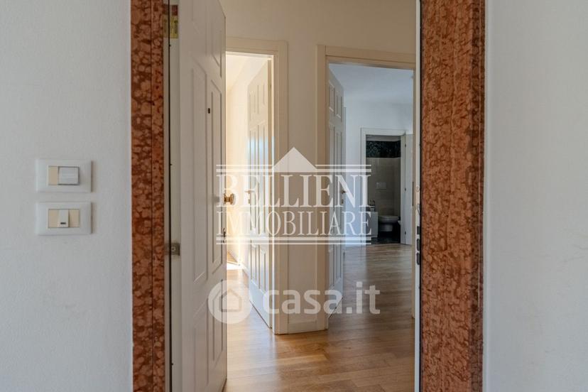 Quadrilocale in Via Alessandro Massaria — foto 11 di 28