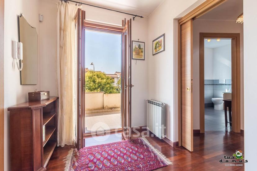 Villa in Via degli Ulivi 2 — foto 13 di 40