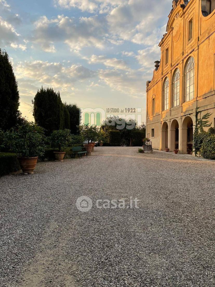 Villa in Strada di Scacciapensieri — foto 2 di 35