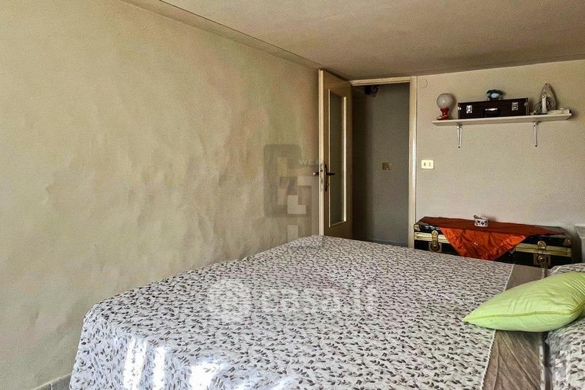 Quadrilocale in della Valle 8 — foto 18 di 22