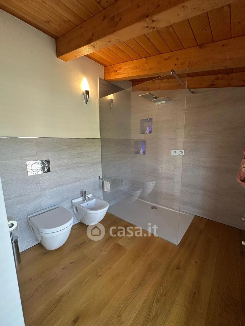 Appartamento in Via Rotone 27 — foto 17 di 82