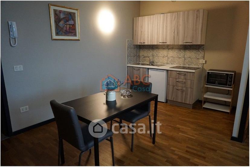 Trilocale in Via Tecchio — foto 6 di 11