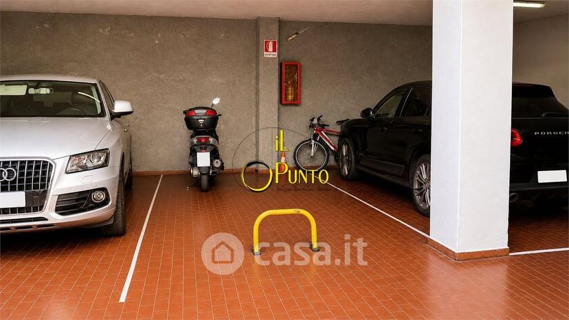 Trilocale in Via Madonna della Ruota 67 — foto 8 di 24