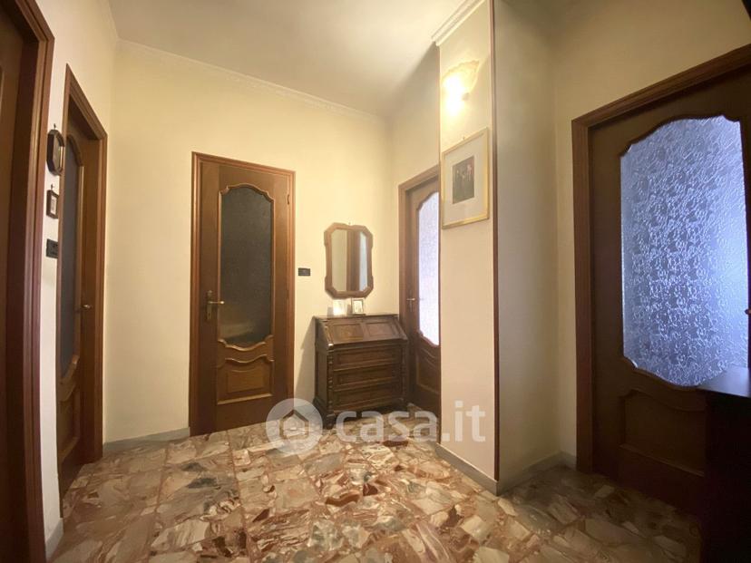 Trilocale in Via Oberdan 5 — foto 11 di 28