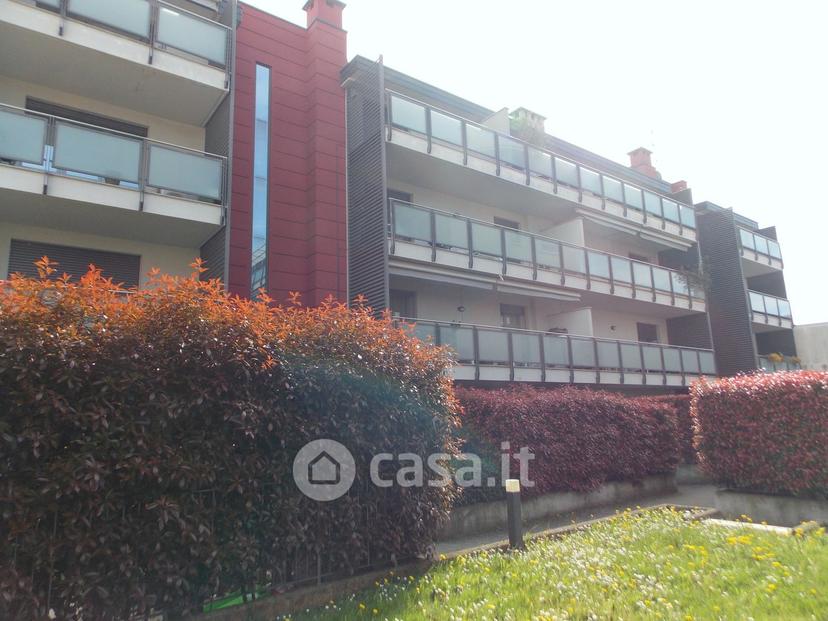 Trilocale in Via Volturno 26 — foto 19 di 34