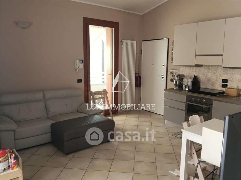 Trilocale in Via Godo — foto 12 di 17