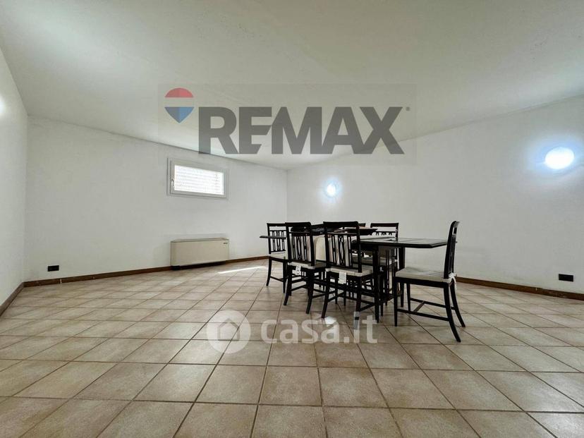 Villa in Via Guglielmo Marconi 22 — foto 25 di 28