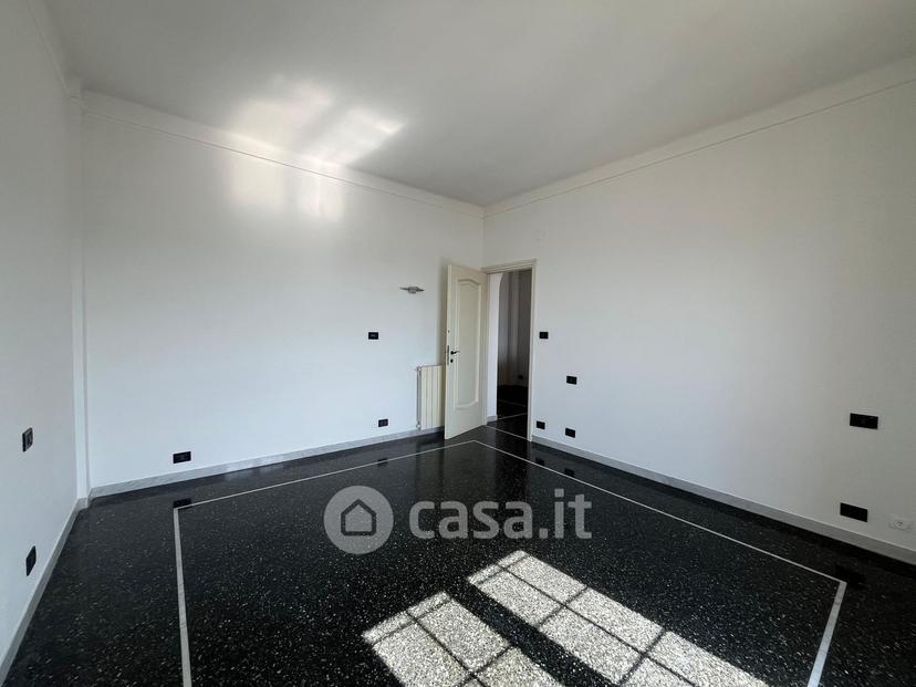 Bilocale in Via dei Sessanta 7 — foto 33 di 34