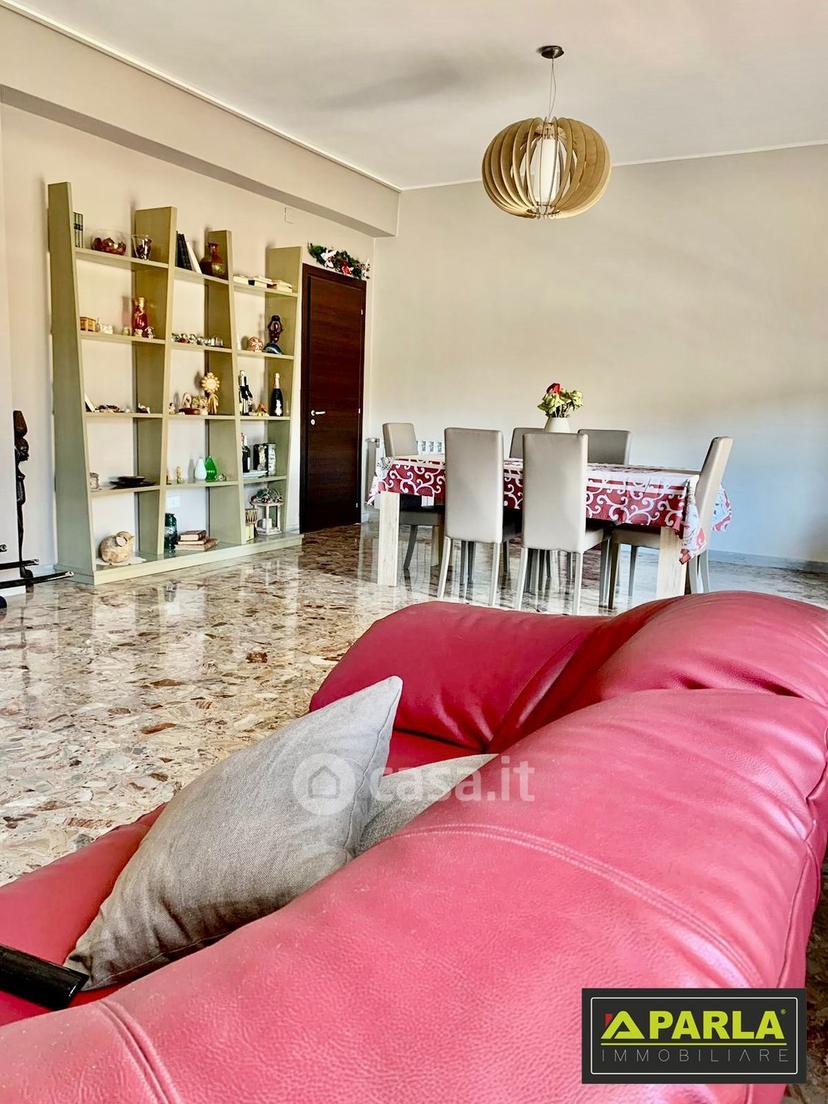 Appartamento in Viale Regina Margherita — foto 5 di 26