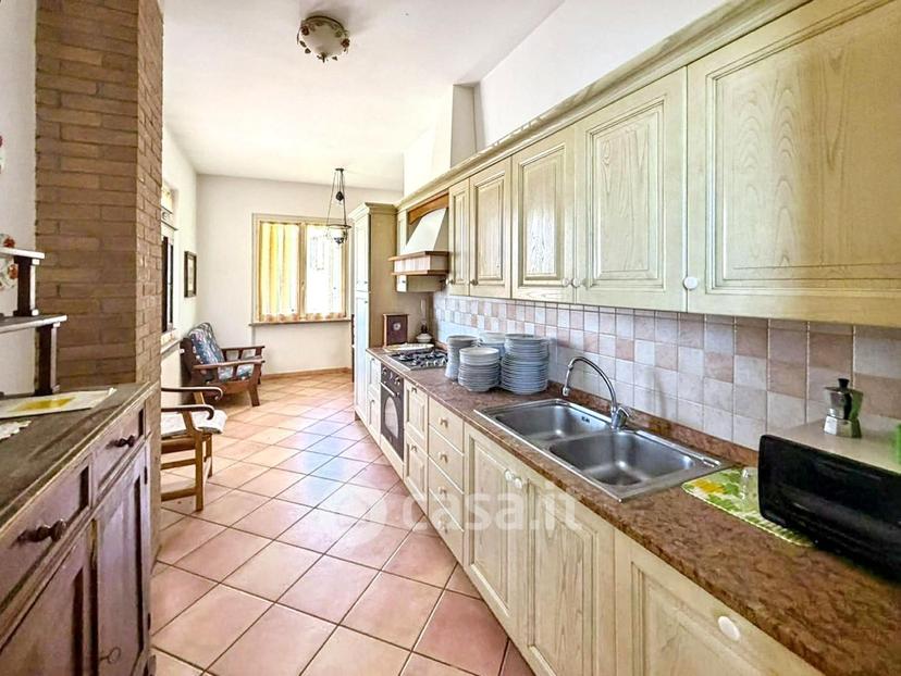Villa in <roma — foto 3 di 32