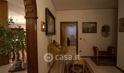 Villa in Via dei Carpini 1