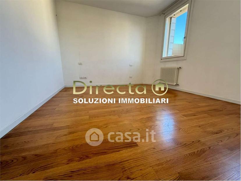 Appartamento in Via Giuseppe Garibaldi — foto 4 di 17