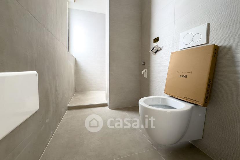 Quadrilocale in Via Caduti di Nassirya 67 — foto 7 di 40