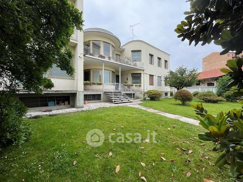 Appartamento in Via Manara Negrone 9 — foto 10 di 25