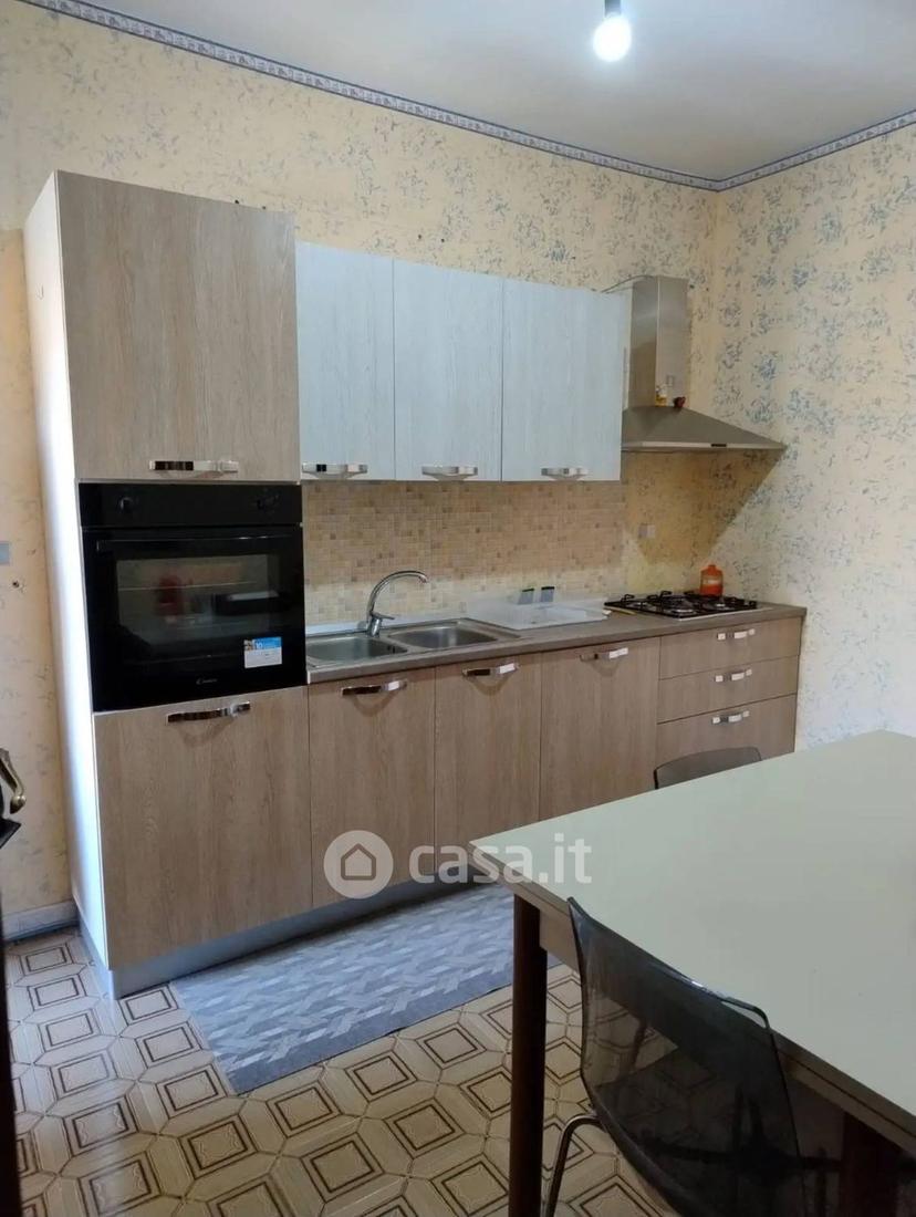 Trilocale in Via Lussemburgo — foto 13 di 18