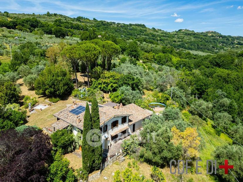 Villa in Vocabolo Marignano — foto 40 di 52