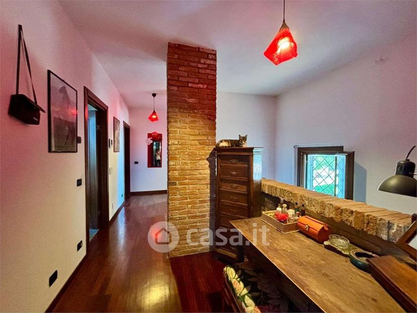 Villa in Via San Rocco — foto 2 di 32