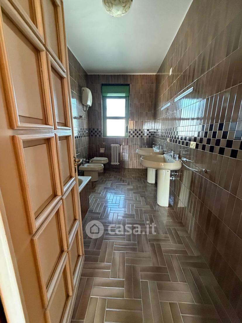 Quadrilocale in Via Gian Domenico Romagnosi 4 — foto 16 di 26