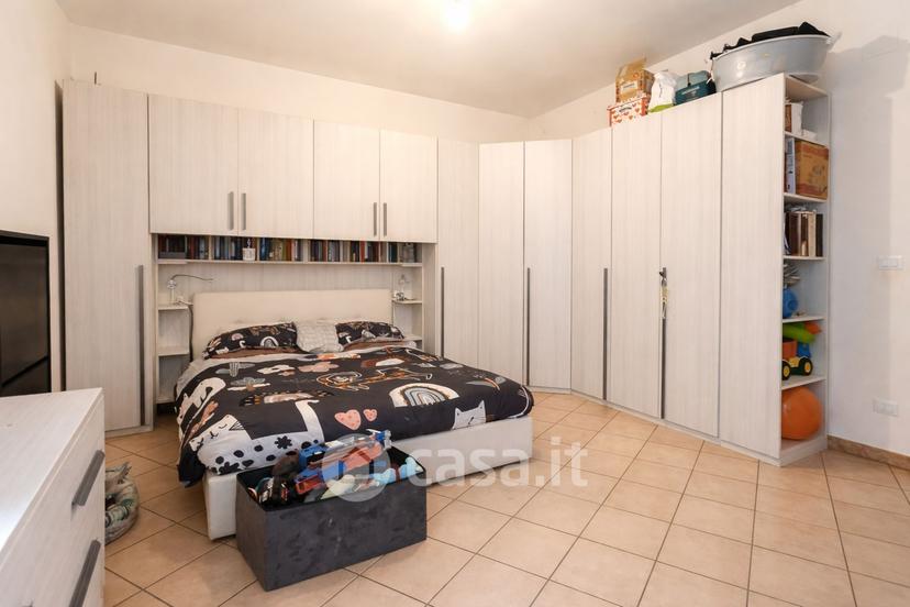 Bilocale in Via Farnesiana 26 — foto 2 di 18