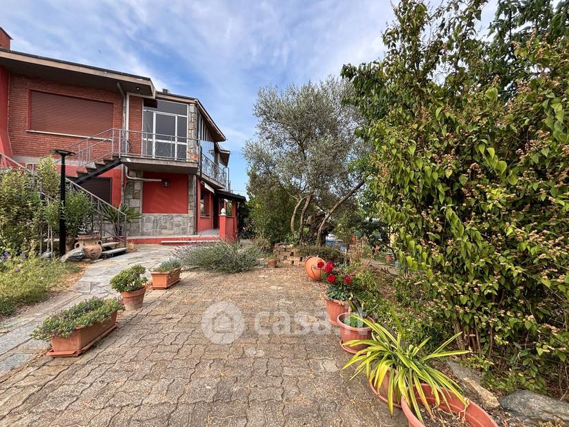 Villa in Via Vittorio Veneto 20 — foto 21 di 78