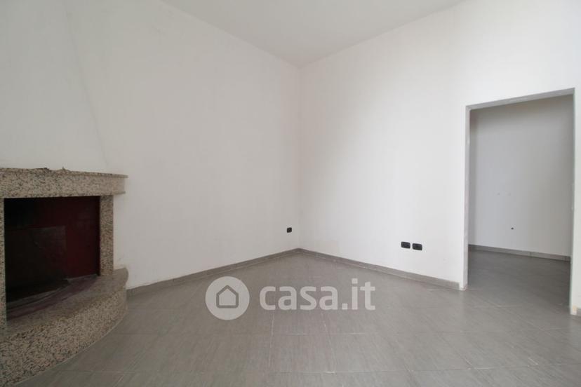 Trilocale in Via Udine 35 — foto 6 di 33