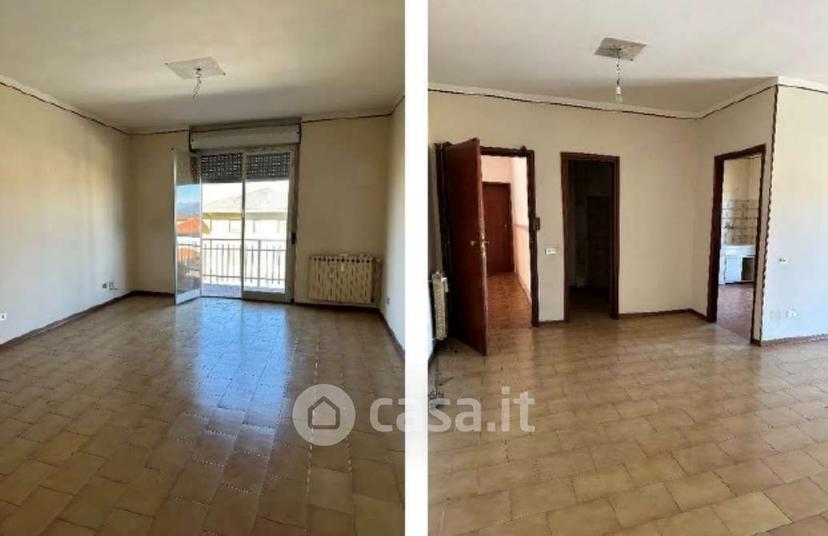 Trilocale in Via Papa Giovanni XXIII 14 — foto 28 di 37