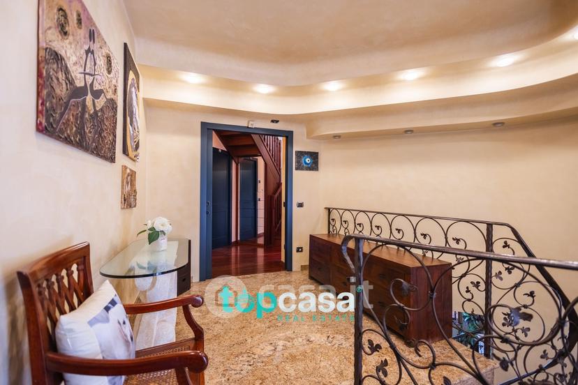 Villa in Via Eugenio Villoresi 62 — foto 26 di 40