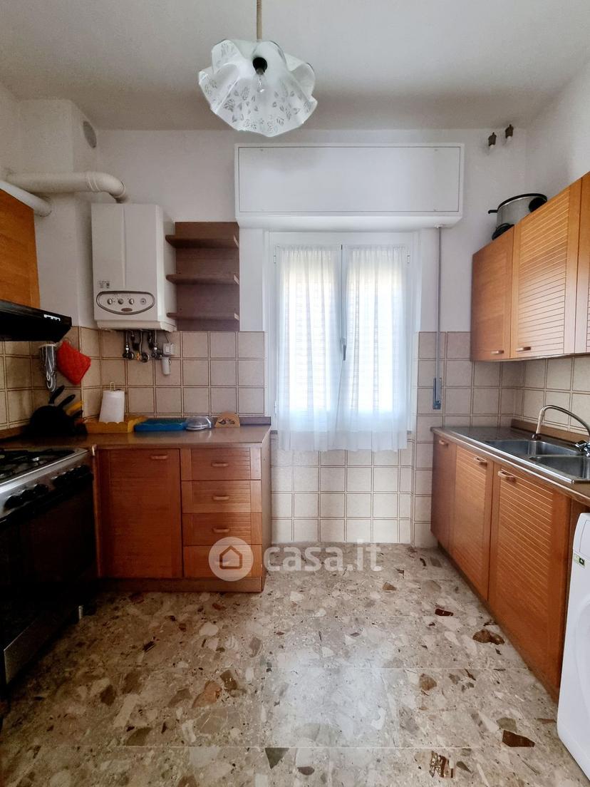 Quadrilocale in Via Liguria 1 — foto 17 di 31
