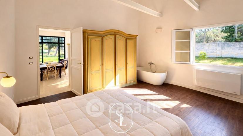 Villa in Via U. Giordano — foto 32 di 34