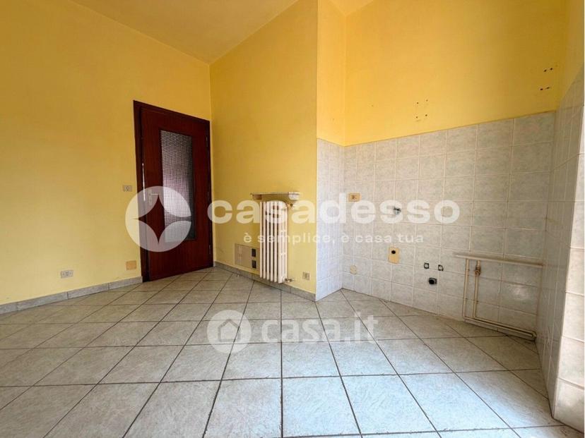 Quadrilocale in Via Gennaro 5 — foto 5 di 22