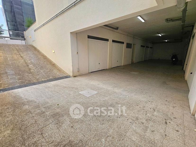 Quadrilocale in Via Giuseppe Saragat 17 — foto 24 di 28
