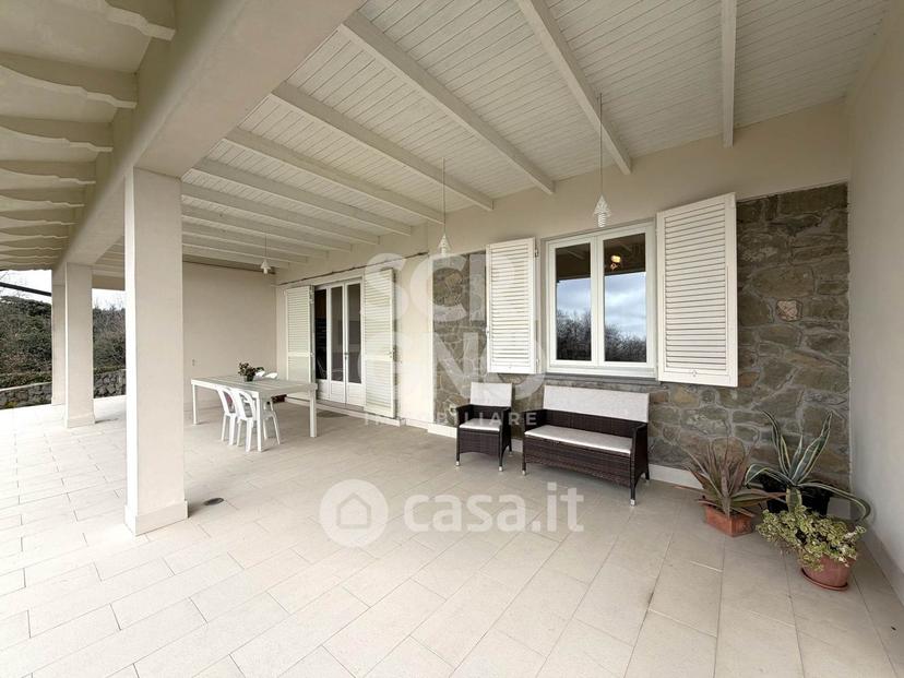 Villa in Via San Giuseppe — foto 9 di 60