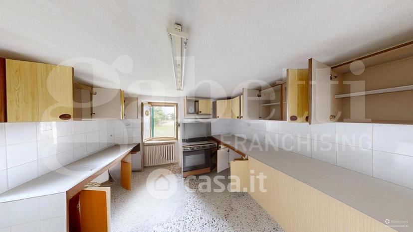 Villa in Frazione Moretti 133 — foto 26 di 41