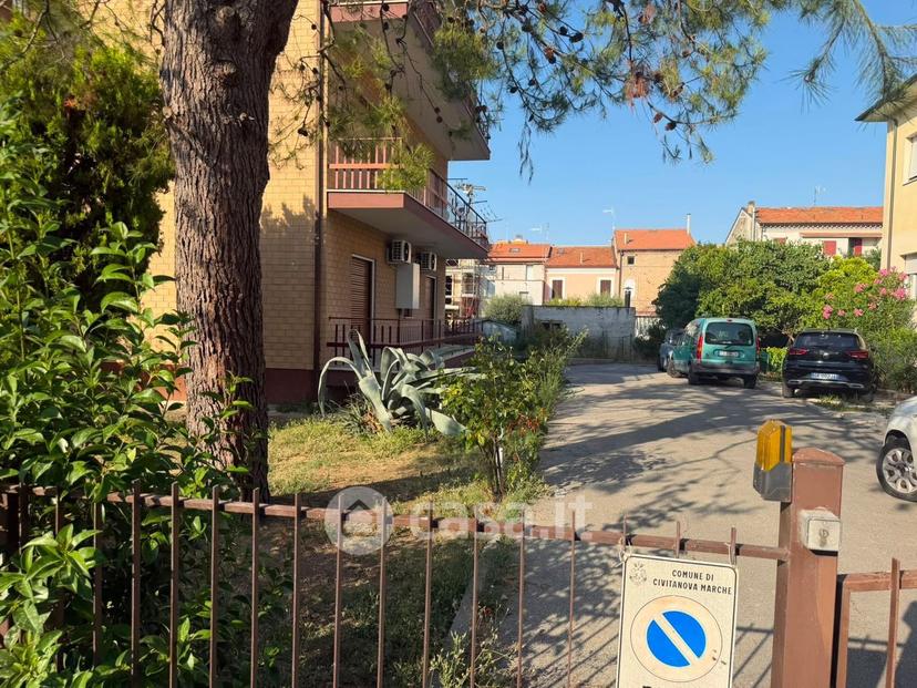 Bilocale in Via Puglie 25 — foto 6 di 29