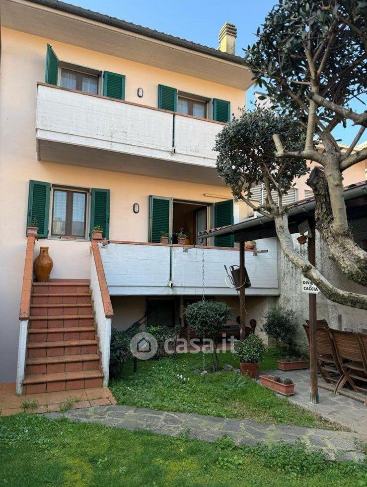 Villa in Via Luigi Becagli — foto 20 di 49