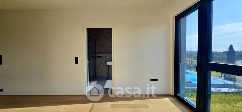Trilocale in Via Fabio Filzi — foto 12 di 30