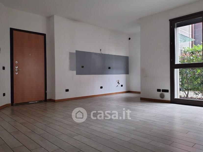 Bilocale in Via Europa 106 — foto 11 di 20