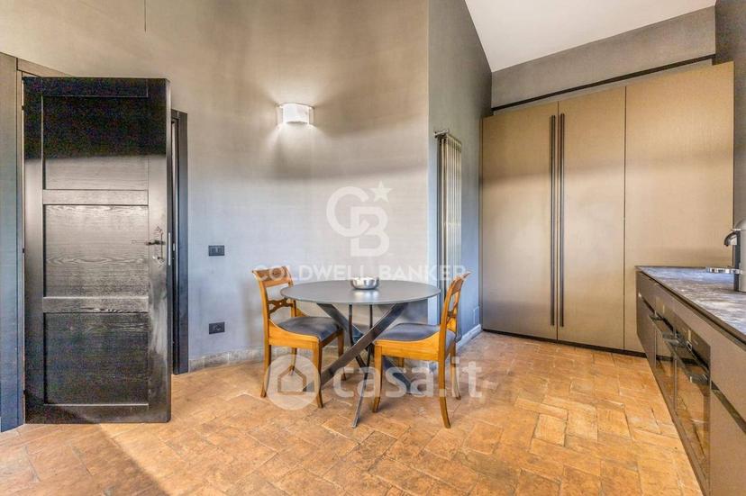 Villa in Strada Cassia Sud — foto 43 di 77
