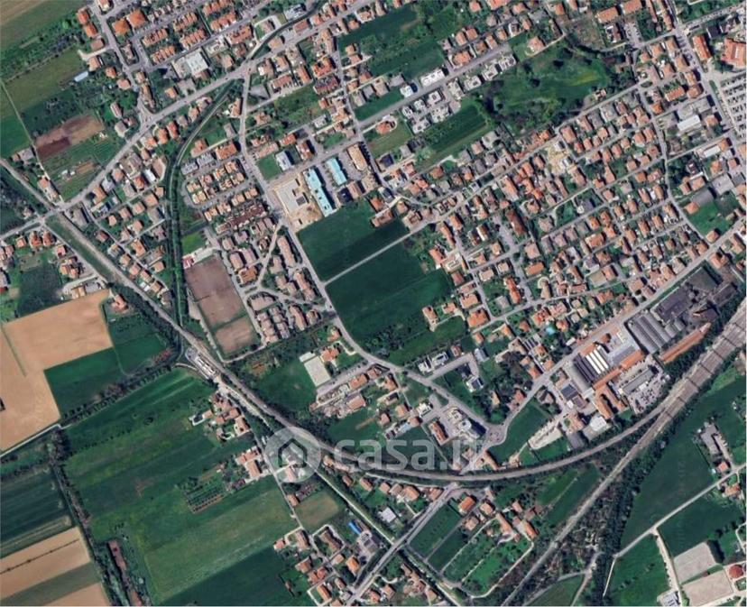 Trilocale in Via delle Ginestre — foto 18 di 21