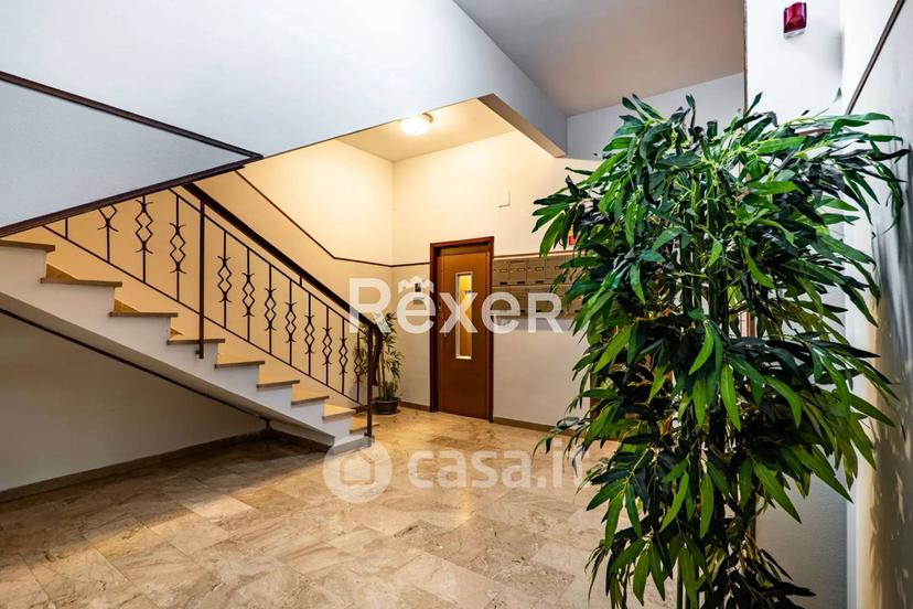 Appartamento in Via Ugo Foscolo 11 — foto 4 di 26