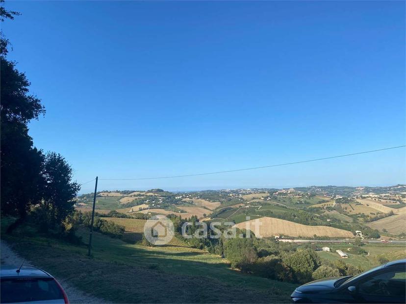 Bilocale in Frazione Montesicuro 154 — foto 2 di 27