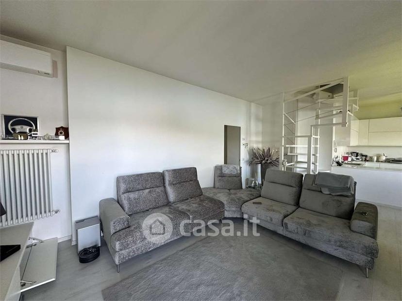 Villa in Via del Lago 115 — foto 5 di 34