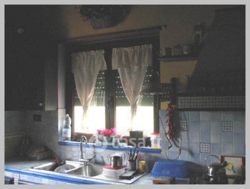 Villa in Viale Regina Margherita — foto 4 di 32