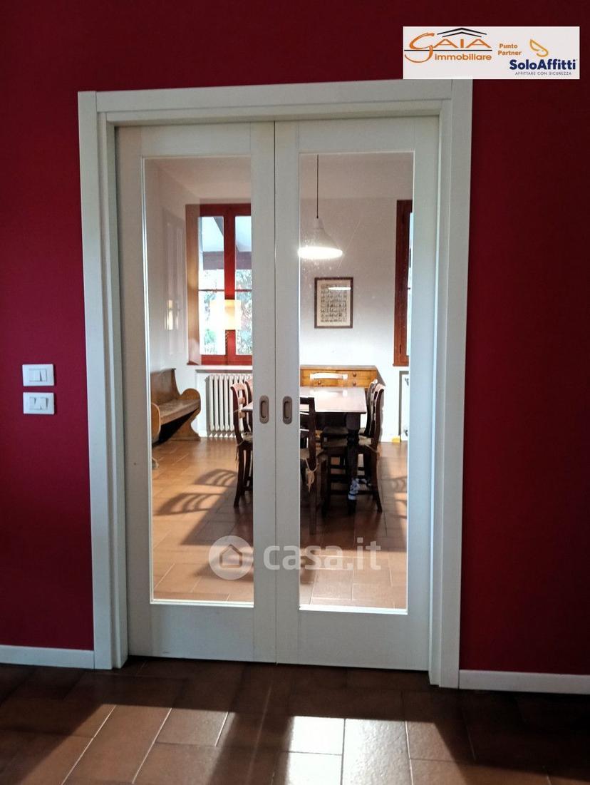 Villa in Via A. Gramsci 46 — foto 5 di 53