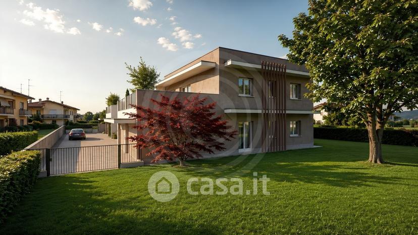 Quadrilocale in Via Castello — foto 10 di 25