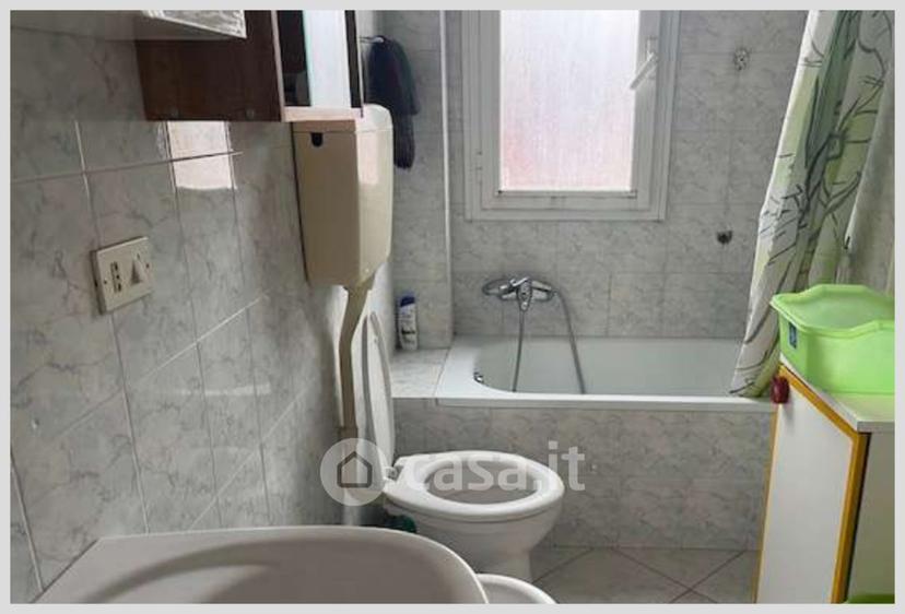 Trilocale in Via Dionisio Calvart — foto 6 di 33