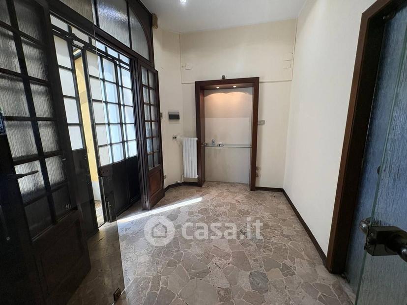 Villa in Via Vittorio Alfieri 2 — foto 78 di 78
