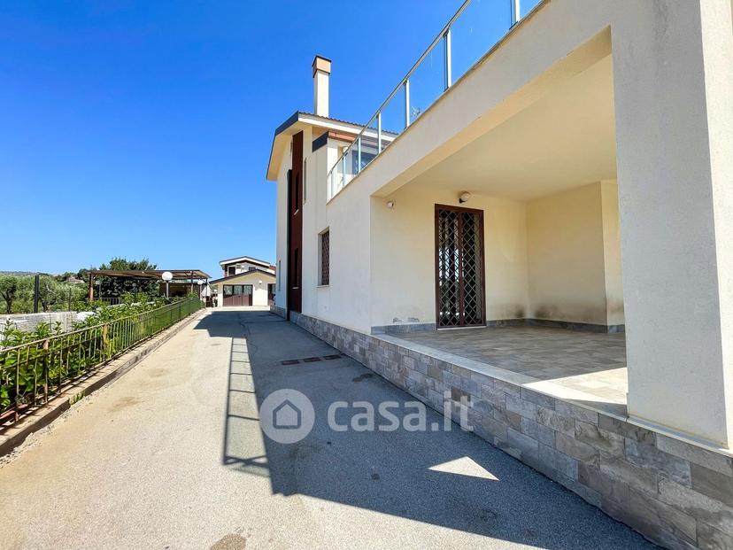 Villa in Via Giovanni Guareschi 67 — foto 107 di 115