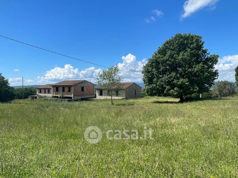 Villa in Vocabolo Aussa — foto 20 di 37